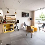 Kyriad Clermont-Ferrand-Sud - La Pardieu