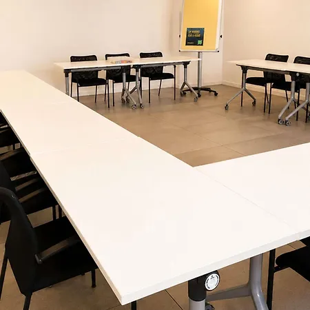 Hotel Ibis Styles Ferrand Sud La Pardieu