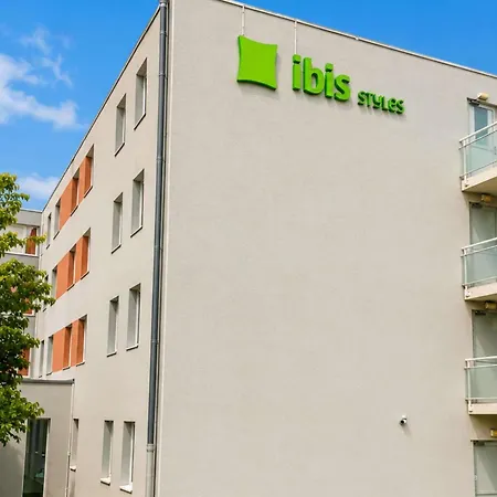 Ibis Styles Ferrand Sud La Pardieu 3*