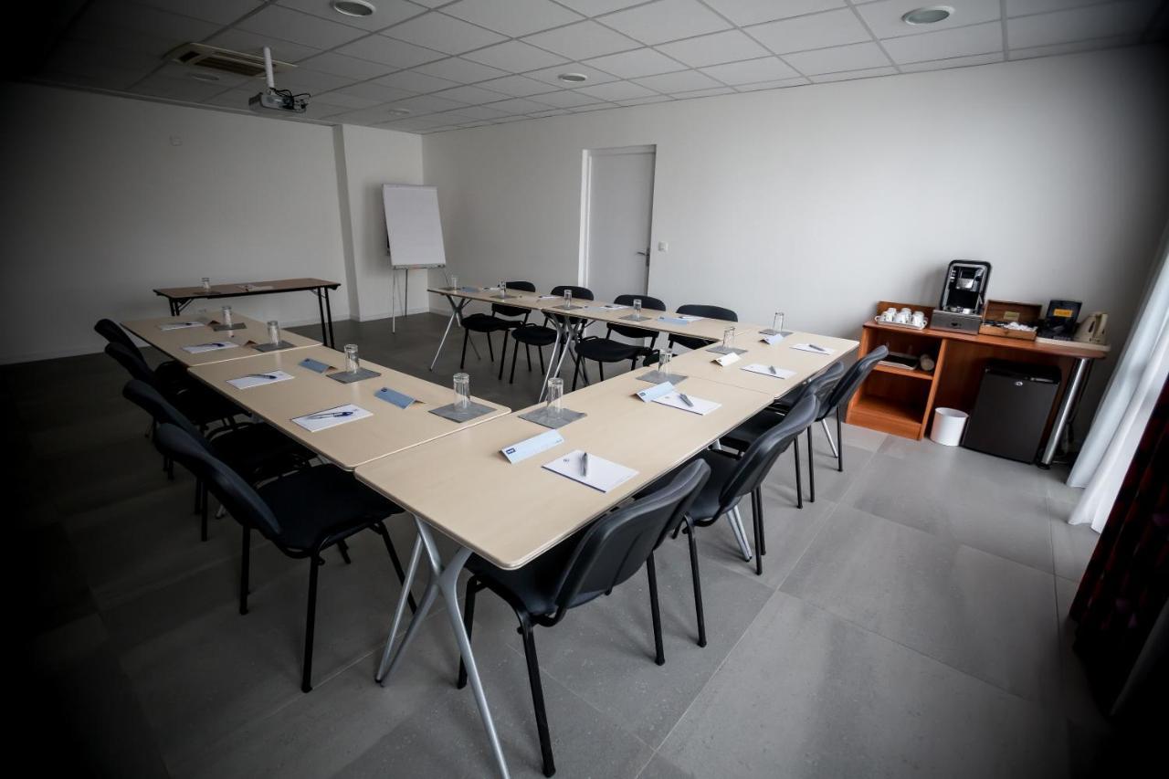 Kyriad Clermont-ferrand-sud - La Pardieu Hotel